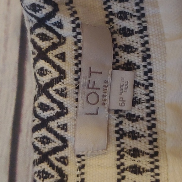 LOFT TAPESTRY PATTERN PENCIL SKIRT - Picture 3 of 7